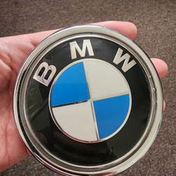 BMW emblem