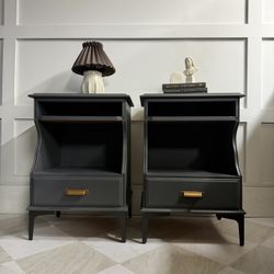 Stunning solid wood charcoal color Endtables / nightstand / side table set