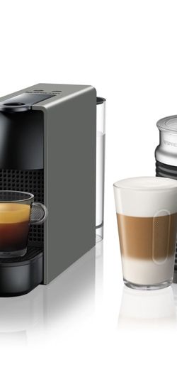 New Black Nespresso Essenza Mini Espresso Machine & Aeroccino3 Milk Frother Combo