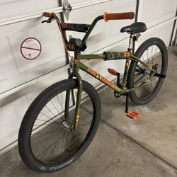 Pro gt series 29in bmx bike