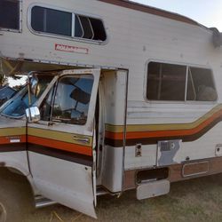 .Needs A Carburator And Ignition 1200 Obo