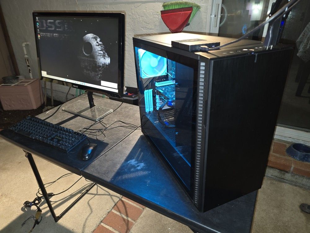 Custom Gaming PC 