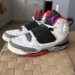 Air Jordan’s 4.5Y