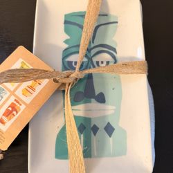 Brand New Crate and Barrel Tiki Appetizer Plates Trays by Jane Dixon