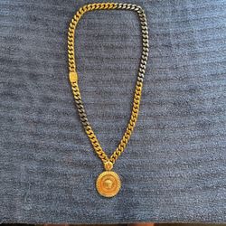 Versace Chain Excellent Condition