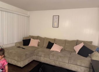 Sectional couch