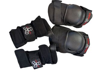 Triple 8 Protective Gear Set -knee/elbow/wrist