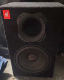 JBL BASSpro 12