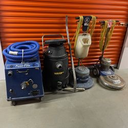 Carpet and floor cleaning equipment 