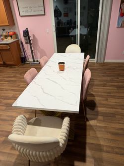 Dining table and 6 chairs