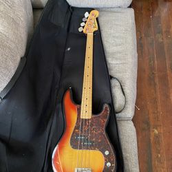 Pulser Bass 400 Yamaha Bass guitar