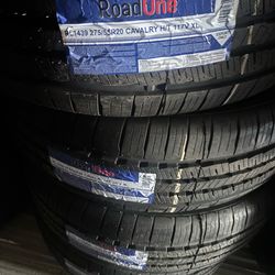 RoadOne 275/55/20 Calvary H/T BL 117v -60,000 mile tire