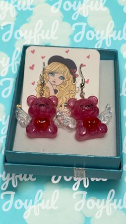 Handmade Resin Bears With Heart 