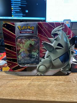 Pokemon Tin (Tyranitar V)