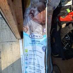Graco Deluxe Crib&toddler Mattres 