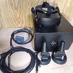 HP REVERB G2 VR HEADSET AND CONTROLLERS - 6 FT CABLE - COMBINED EXTENSION CABLE AND USB C POWER
