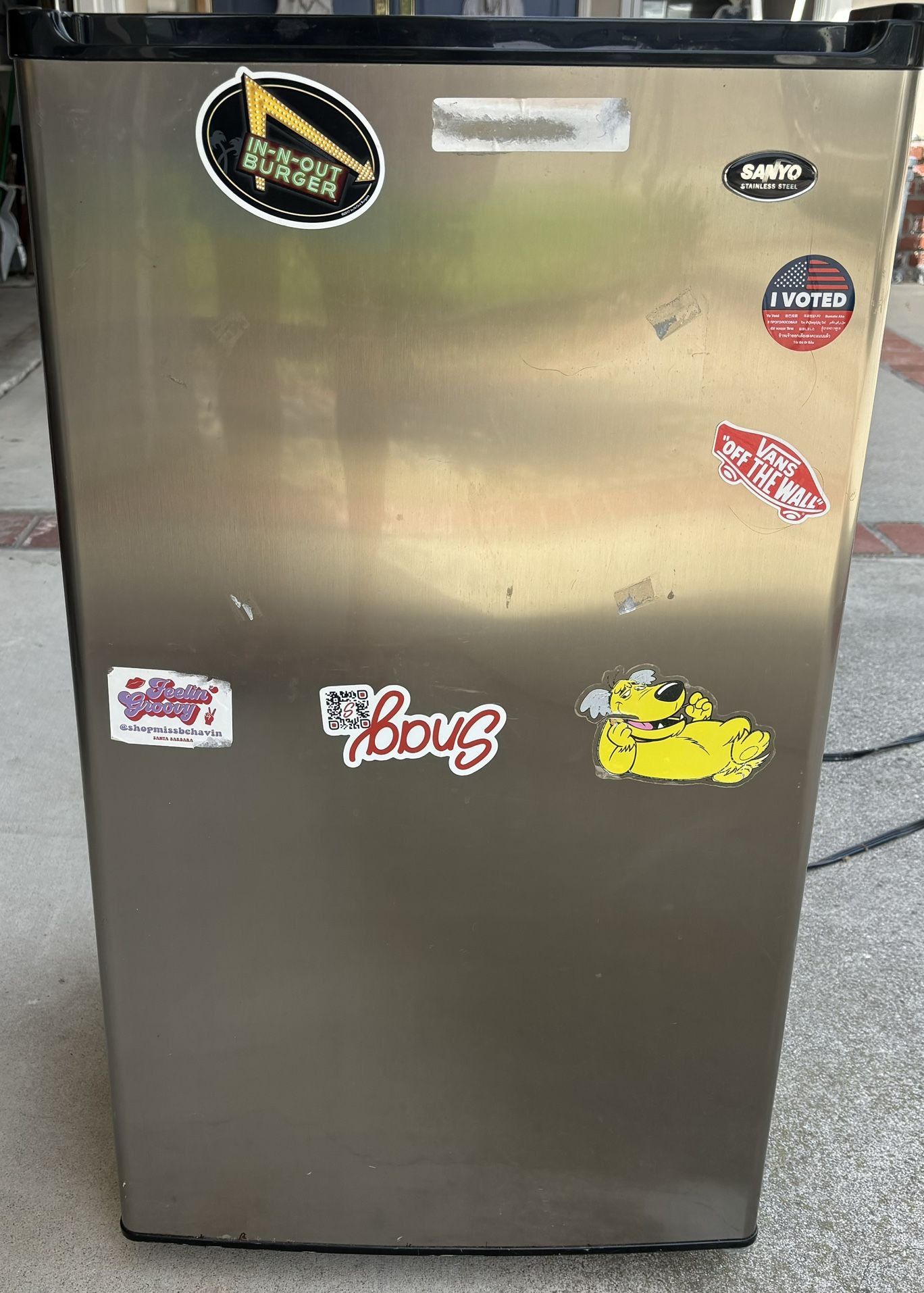 Mini Fridge 
