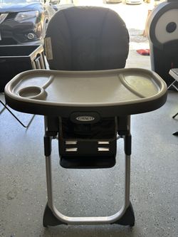 Graco Foldable high Chair.