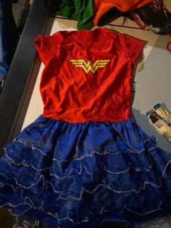 Wonder Woman size 6 kids