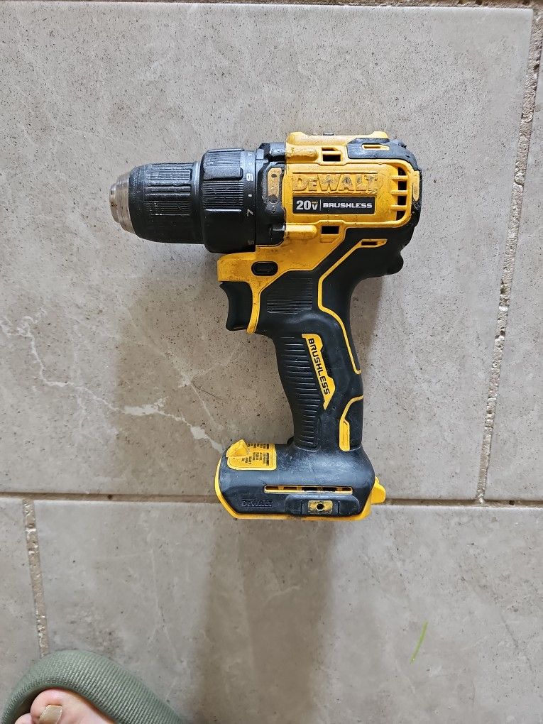 Dewalt Drill And Battery Combo