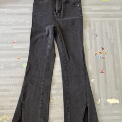 Urban Revivo women’s black wide leg Jean