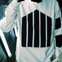 THE NTVS CLOTHING CO."Long sleeve sweatshirt, white, XL