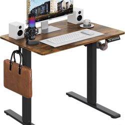 32” x 24” Adjustable Height Sit-Stand Desk 