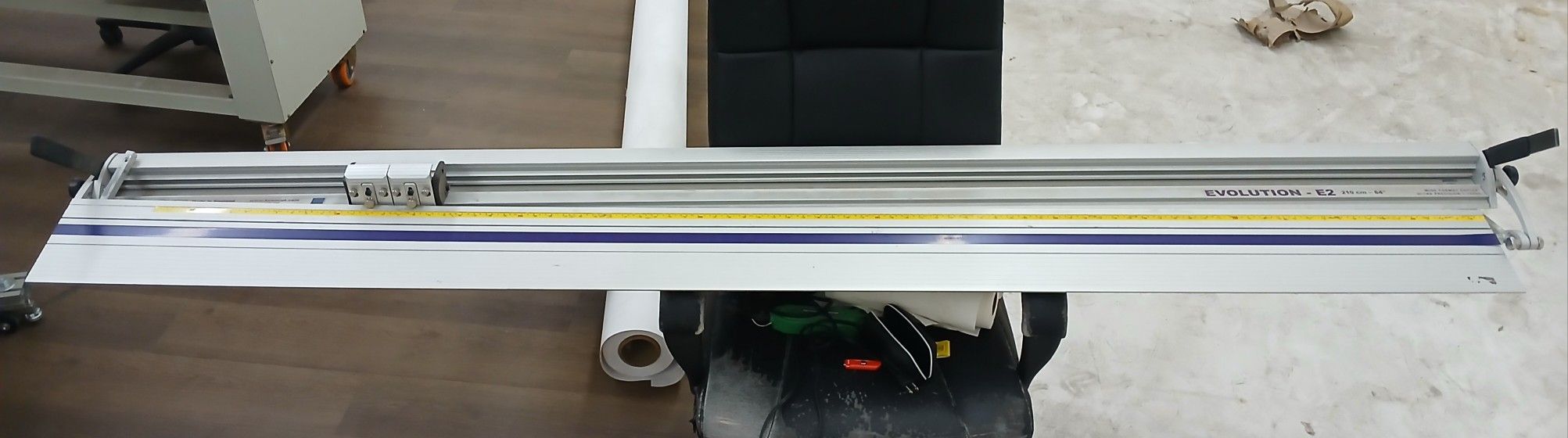 Kleencut Evolution-e2 Wide Format Cutter