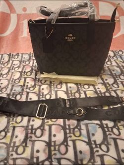 Purse $80