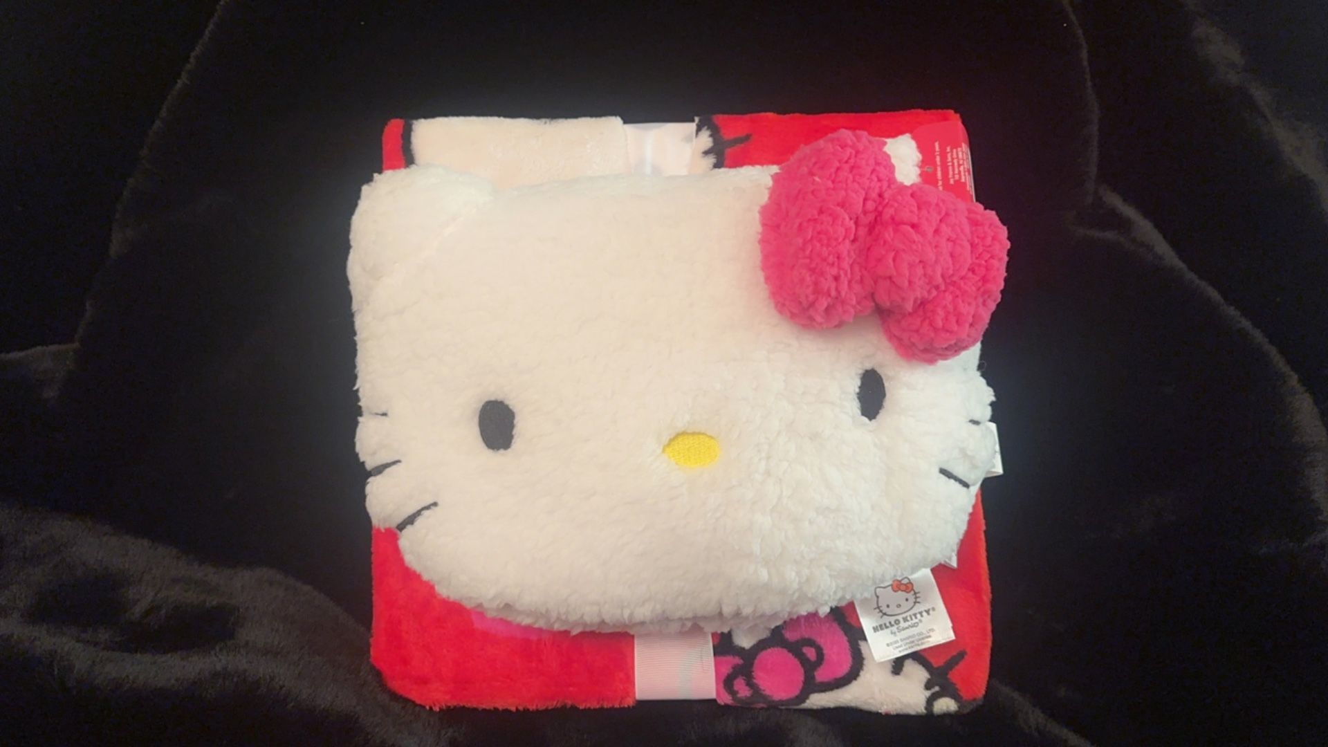 Hello Kitty Blanket And Pillow