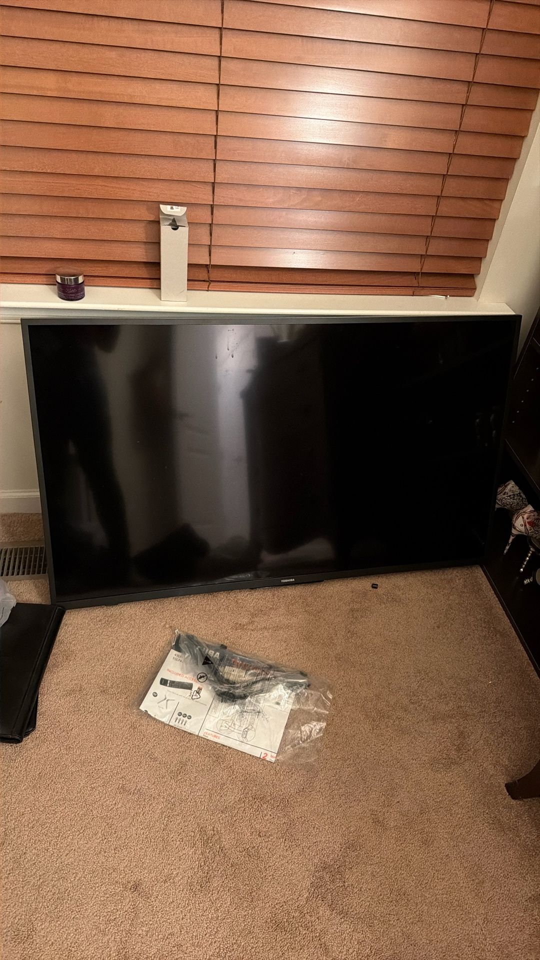 Toashiba 50 Inch Tv