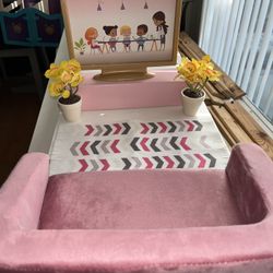 Our Generation Living Room Set For 18 Inch Dolls 