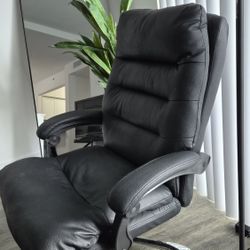 Black Office Chair