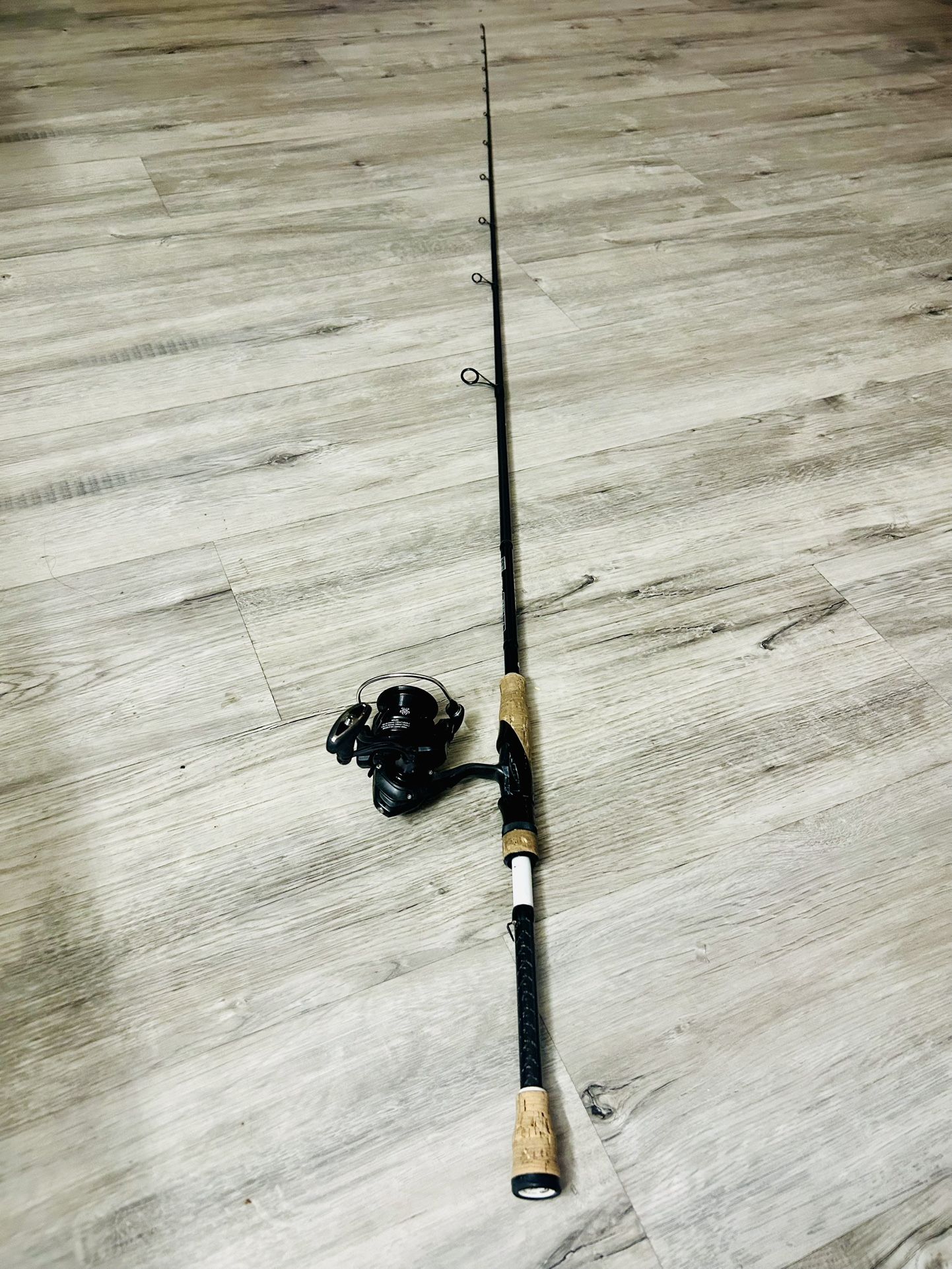 Omen black 7’1 8-14lb fishing rod with daiwa Tatula LT3000 fishing reel combo $180