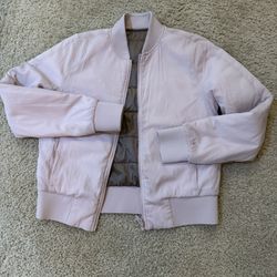 Lululemon Woman’s Size Small 