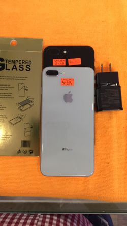iPhone 8PLUS 64GB Unlocked