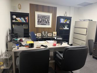 Rent offices by hours.