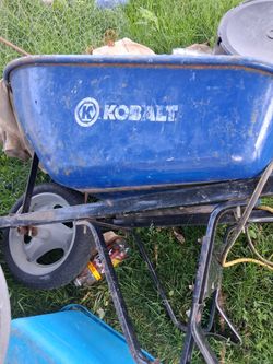 Wheel barrow
