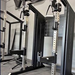 Commercial Half Rack with Functional Trainer Cable Pulley System with 200lb Weight Stacks