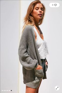 BDG Charlie Dolman Grey Knit Oversized Cardigan Sweater Size Small
from Urban Outfitters