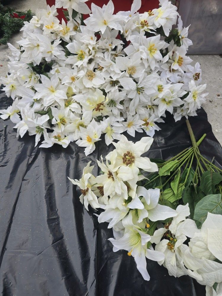 Faux Flowers (25 Bundles)