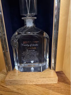 Absolut Vodka Crystal Decanter and Cabinet
