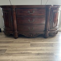 BUFFET ( Bottom Only ) 