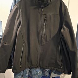 Kirkland Signature Shell Jacket XL