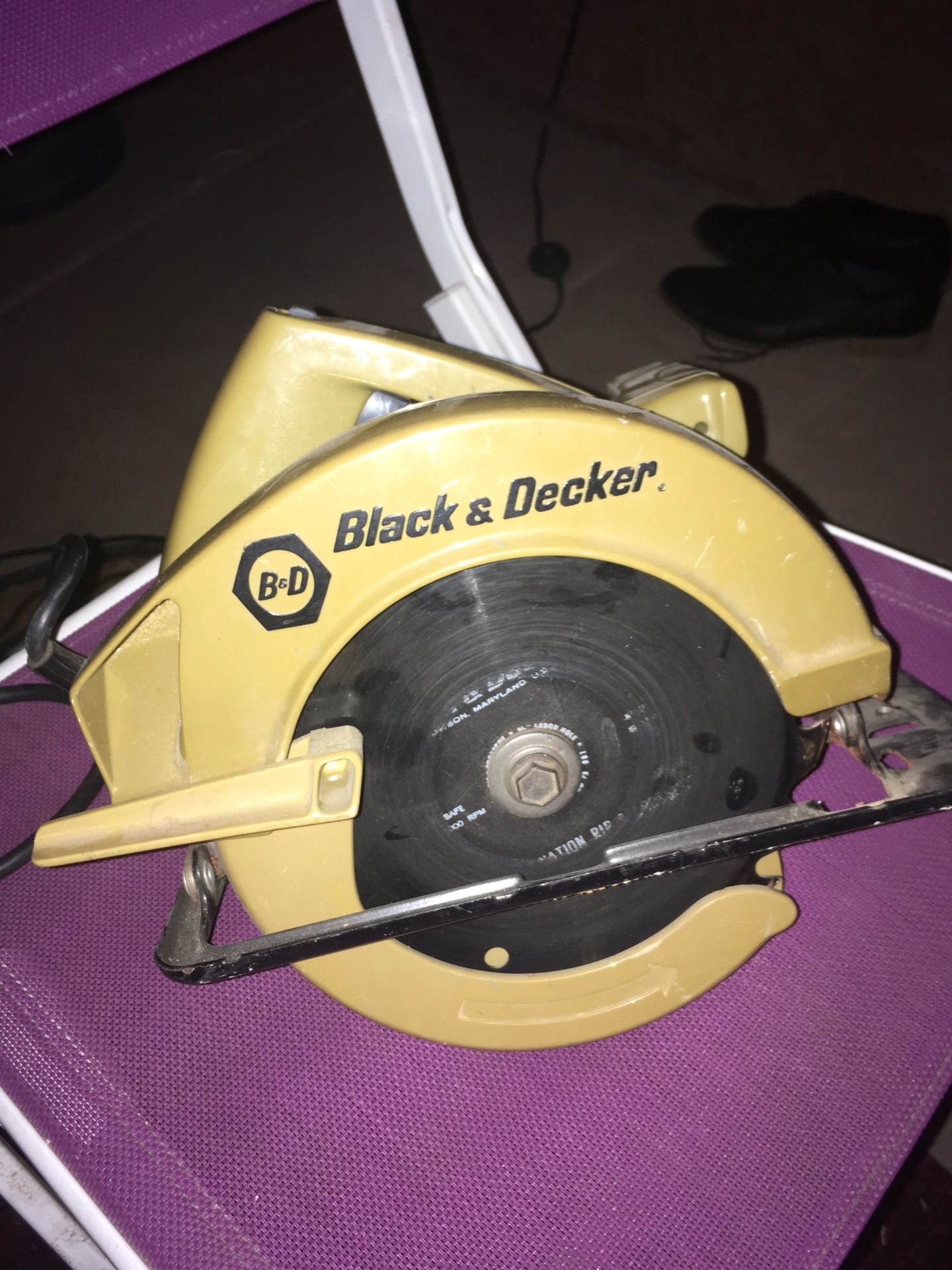 Black and Decker 7308 Circular saw for Sale in Chandler, AZ OfferUp