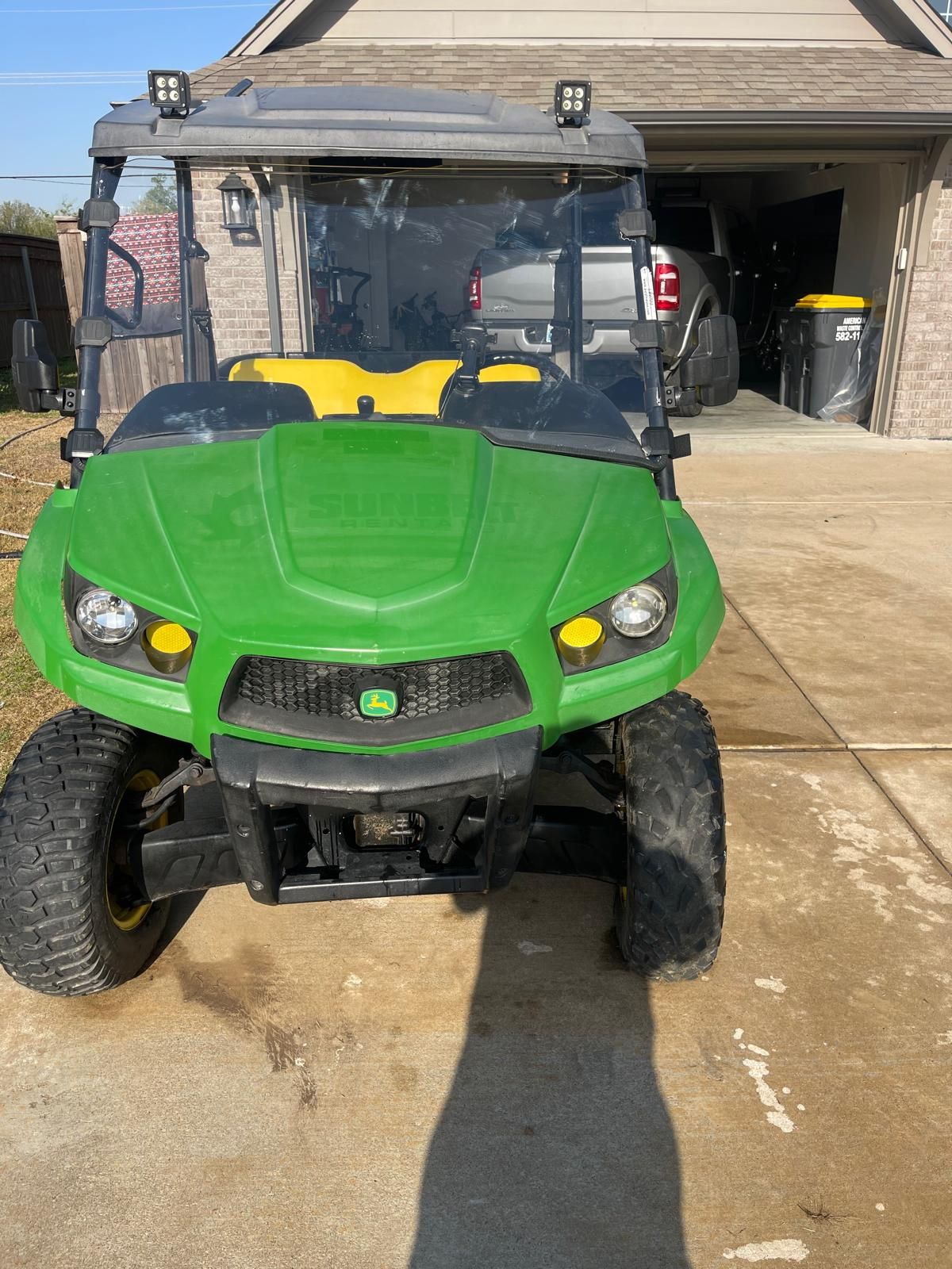 2013 John Deere Gator XUV 550