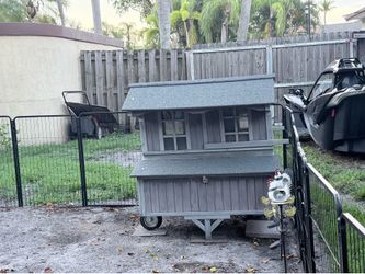 Chicken coop