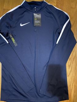Nike pull over men’s