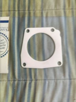 Nissan maxima throttle body spacer
