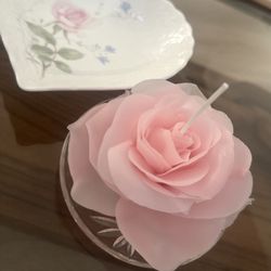 Chanel scented flower candle 